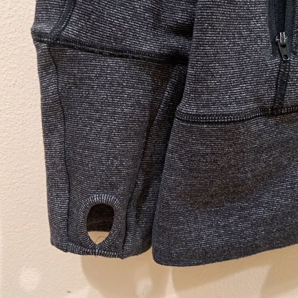 Lululemon jacket - Picture 8 of 8